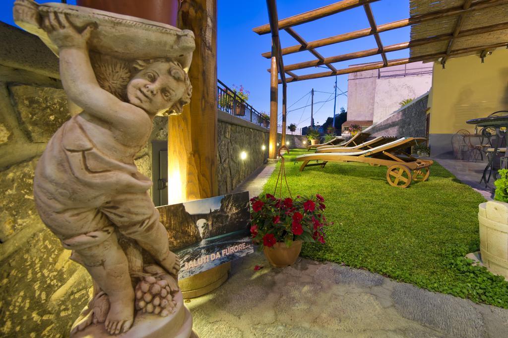 La Mela Blu Bed and Breakfast Furore Exteriör bild